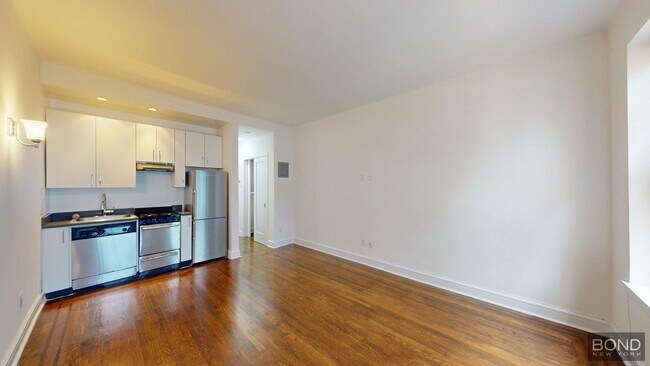 Building Photo - 163 E 87th St Unit 5B Rental