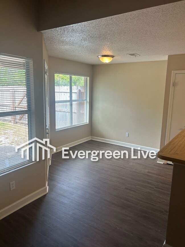 Photo - 30 Callan Ct