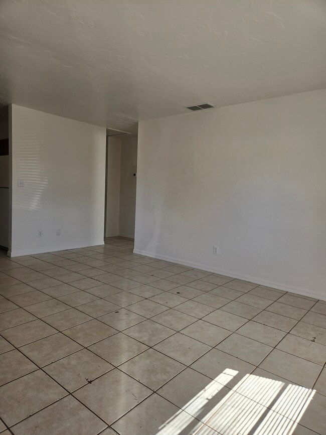 Photo - 7652 Chase Rd Unit 7654