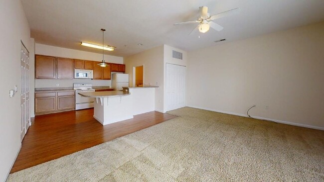 Photo - Windsor West Apartments