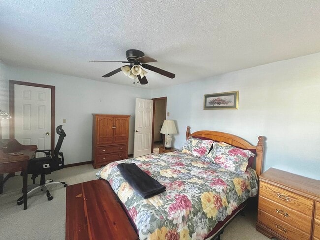 Photo - 155 Dorr Dr