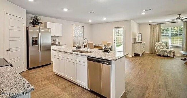 Photo - 8004 Westwood Cir