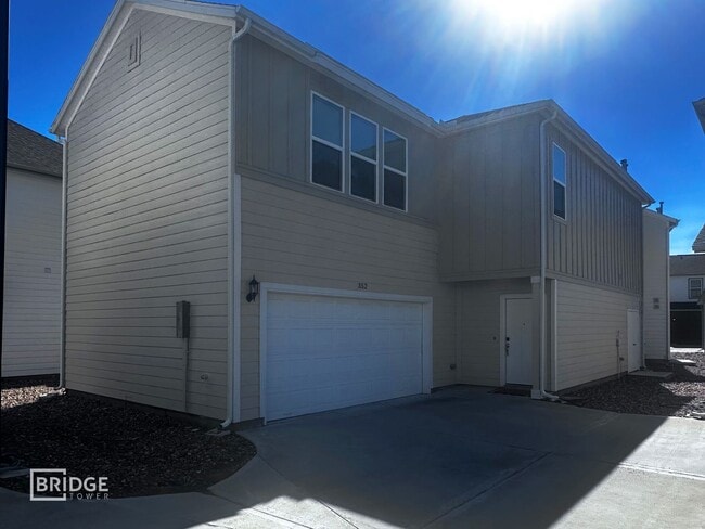 Building Photo - BRUNSWICK PLAN