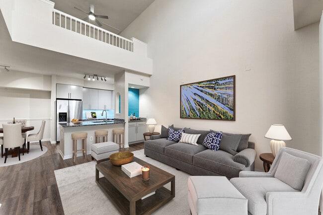 Building Photo - Cortland Portofino Place