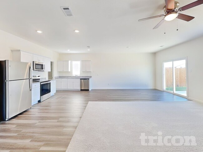 Photo - 12645 Big Rnch Rd