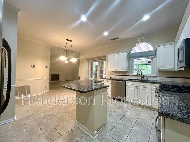 Photo - 332 Walnut Point Dr