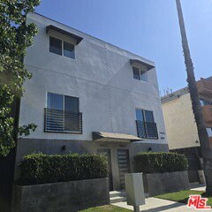Building Photo - 14427 Tiara St
