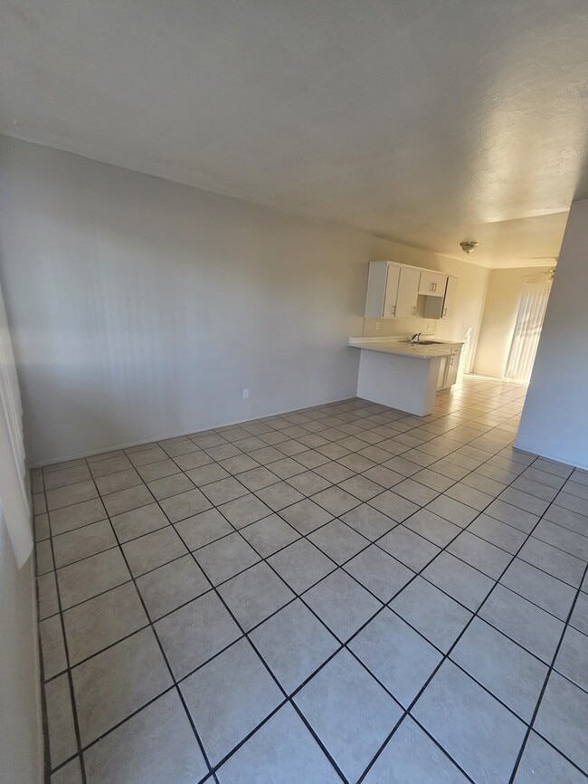 Photo - 1558 N Craycroft Rd