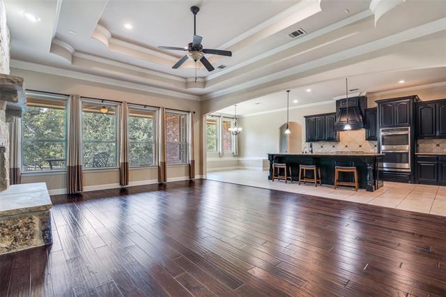 Photo - 715 Cornell Dr