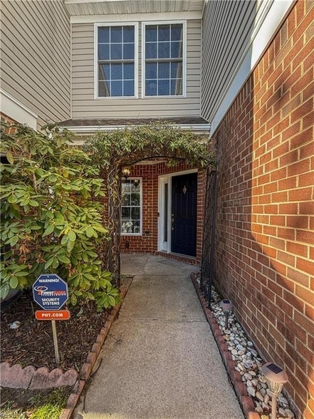 Photo - 2656 Bracston Rd