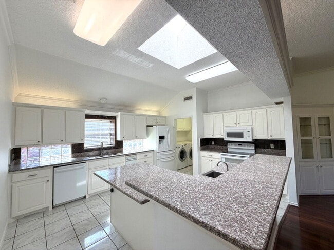 Photo - Beautiful 3 Bed, 2 Bath Home in an Established, Centrally Located Neighborhood