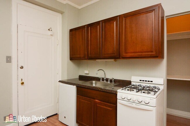 Photo - 3824 N Fremont St Unit A07C