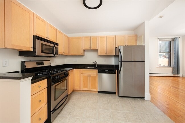 Photo - 362 Commonwealth Ave Unit 4E