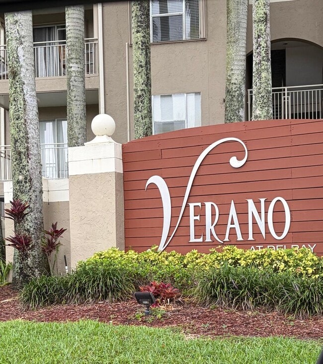 Building Photo - Beautiful Condo in Verano Delray