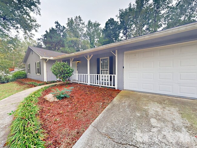 Photo - 20 Lakeside Dr