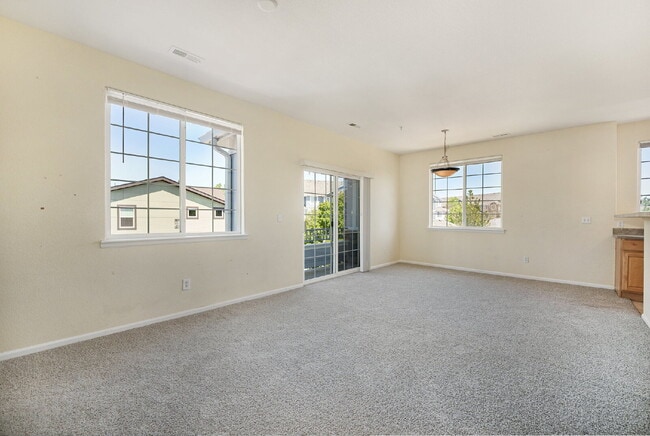 Photo - 2BR/2BA Condo with Garage! Available NOW! Unit 315