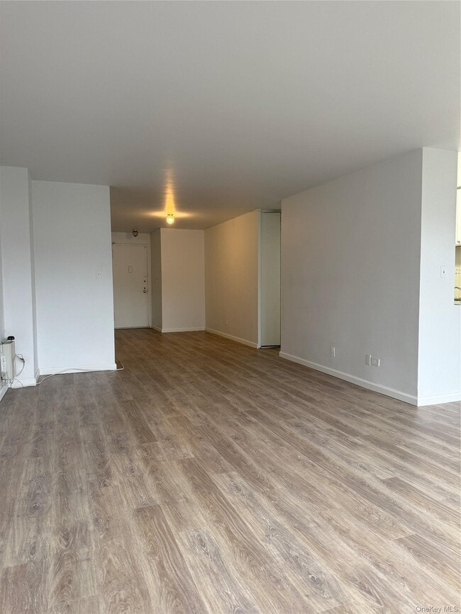 61-20 Grand Central Pkwy Unit A 106