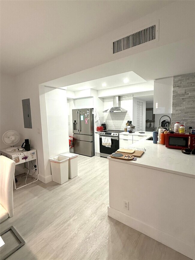 Photo - 3550 Galt Ocean Dr Unit 206