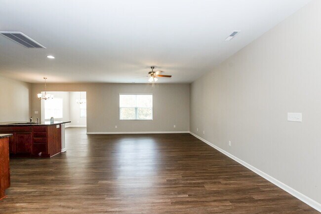 9811 Paper Tree Rd