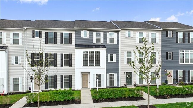 Building Photo - 167 Gress Rd Rental
