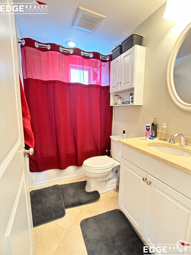 Building Photo - 36 Montfern Ave Unit A Rental