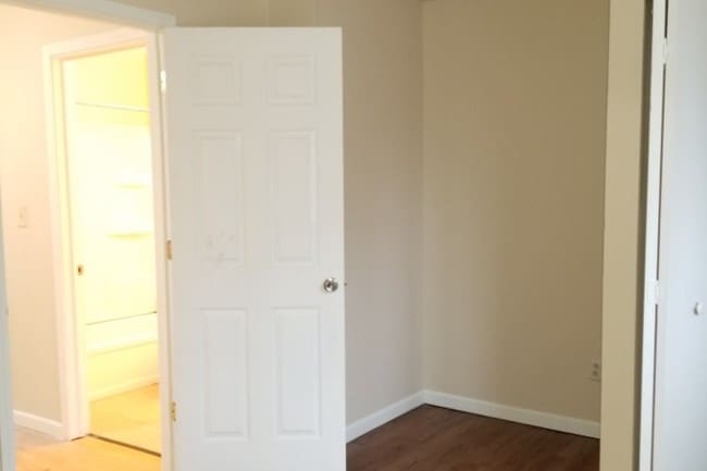 Photo - Hobart Apartments