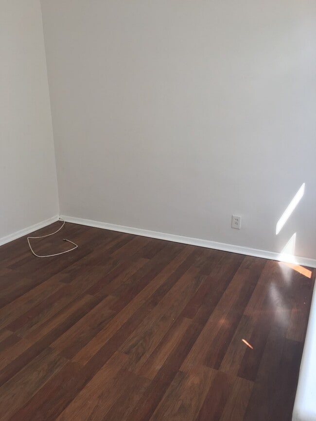 Photo - 2401 H St NW Unit 402