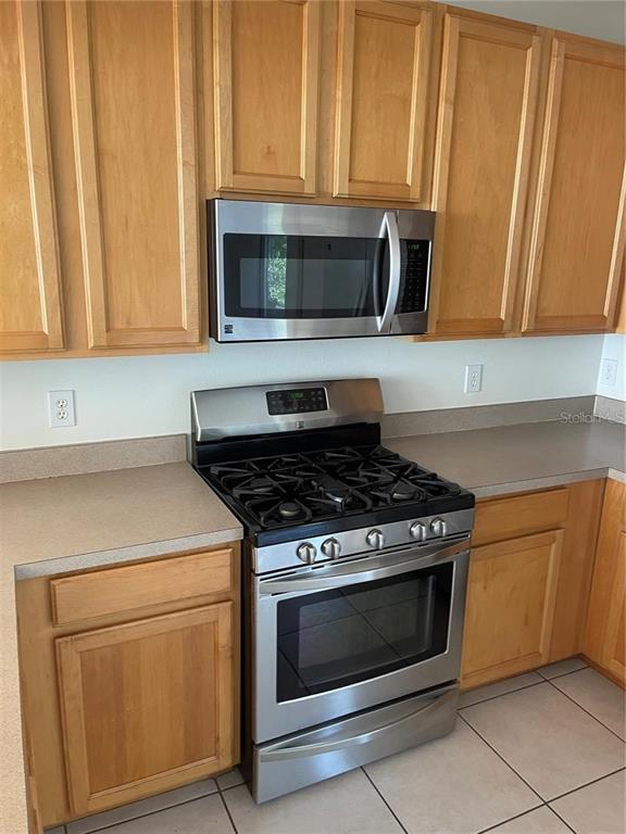 2945 Bayshore Pointe Dr