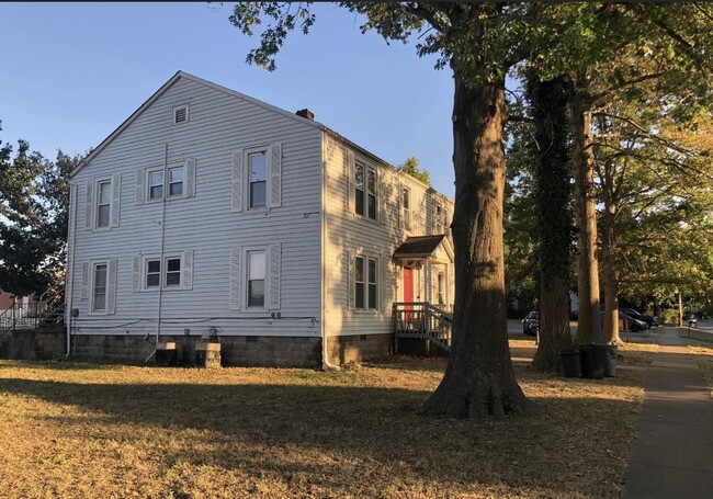 Photo - 212 S 16th St Unit Apartment 3