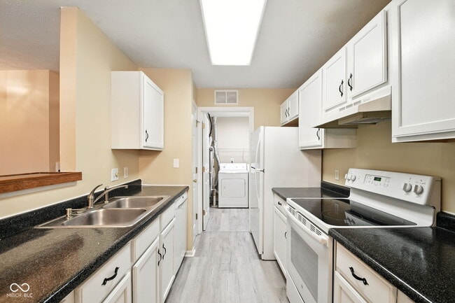 Photo - 12598 Tennyson Ln Unit # 102