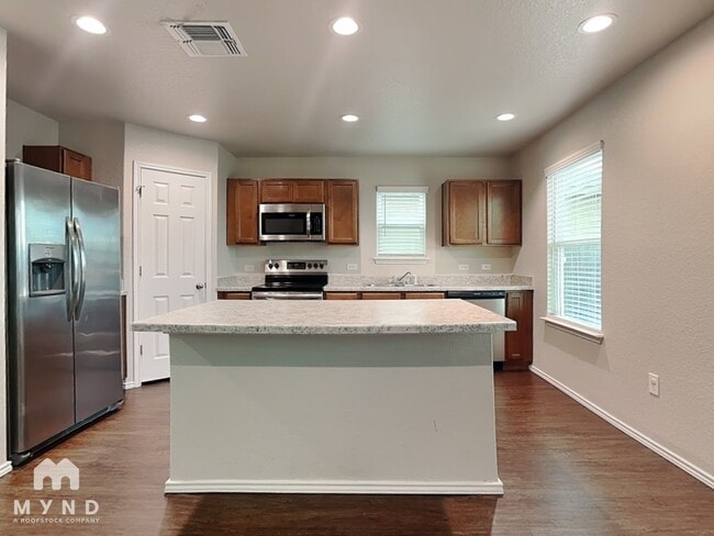 Photo - 3724 Colemans Run