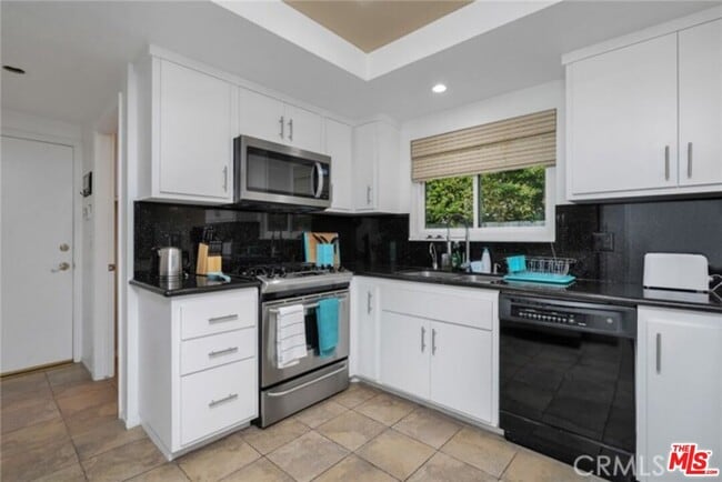 Photo - 6318 Chimineas Ave