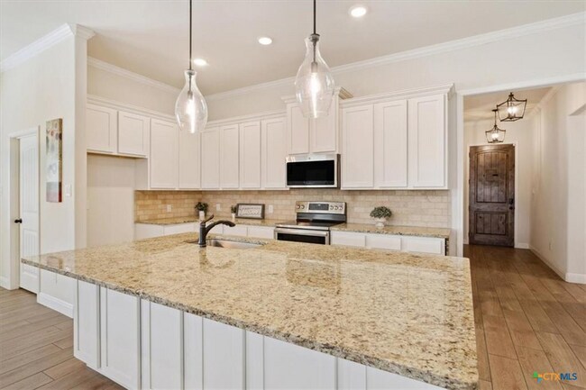 Photo - 2031 Broken Shoe Trl