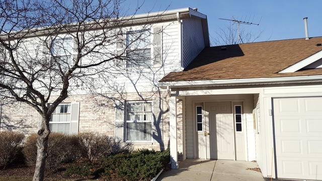 Photo - 1160 N Red Oak Cir Townhome