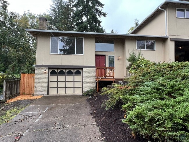 295/297 Coachman Dr - 295/297 Coachman Dr Apartment Unit 295 Coachman Dr
