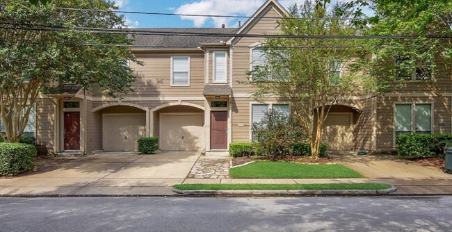 Photo - 2006 Bailey St Townhome