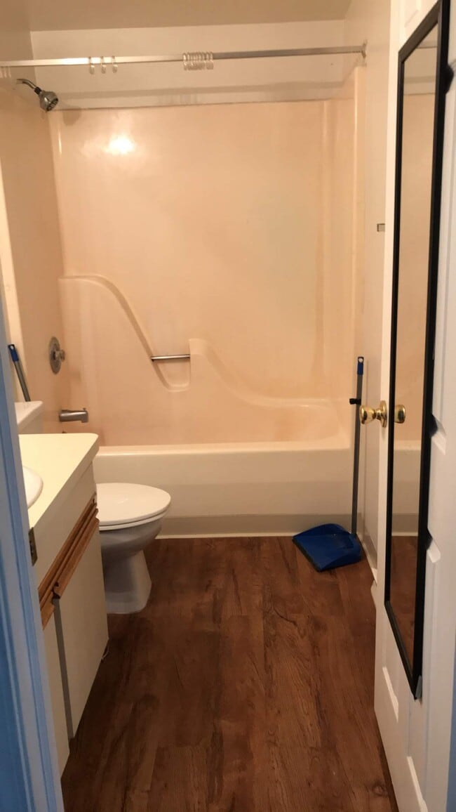 Photo - 23 Lemon Tree Ct Unit 4