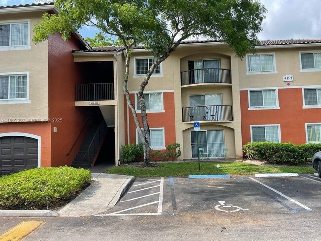 Photo - 4191 N Haverhill Rd Unit 409