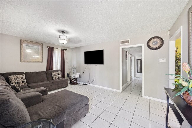 Photo - 3714 Ramsey Dr