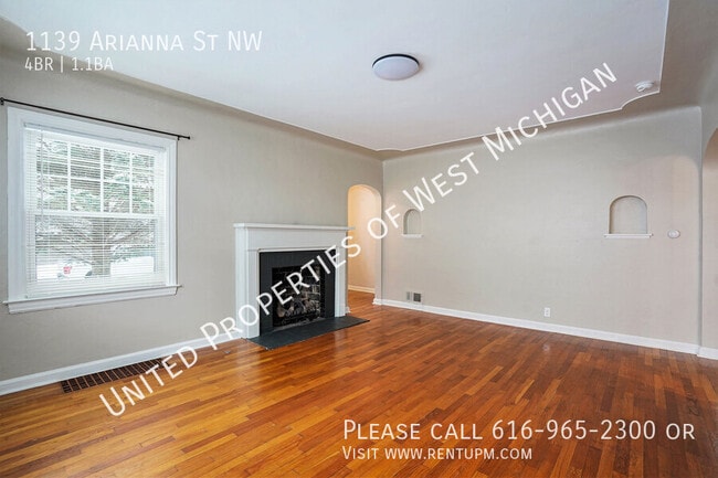 Photo - 1139 Arianna St NW