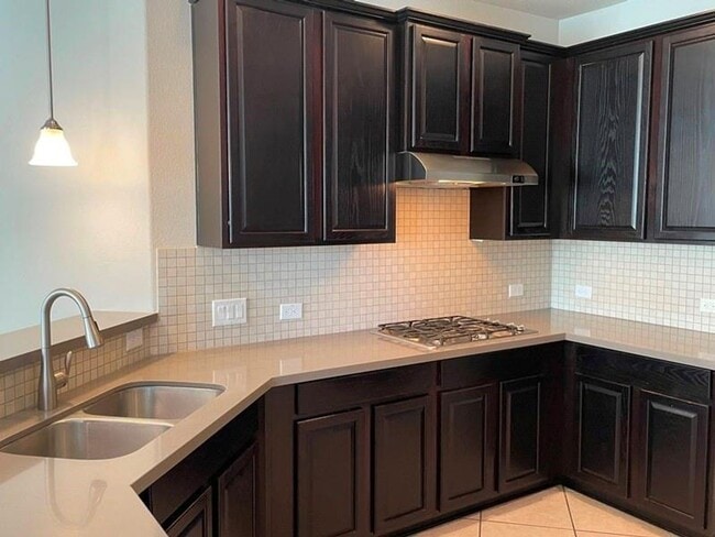 Photo - Fabulous 4-bedroom duplex in the heart of Lakeway!