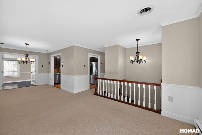 Photo - 25 Locust Cir