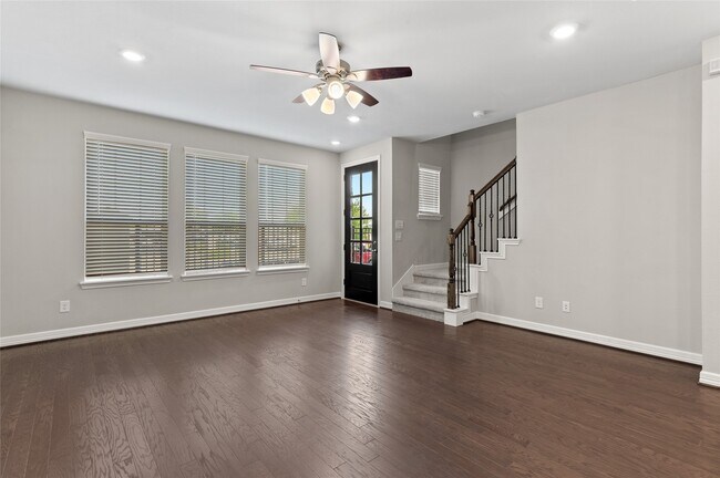 9511 Towne Lake Pkwy