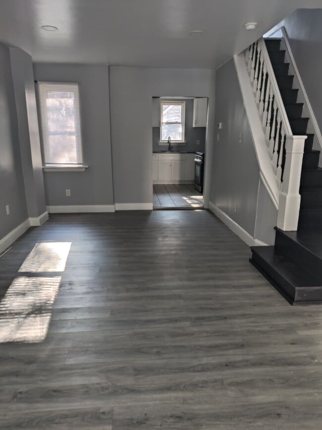 Photo - 5020 Westminster Ave