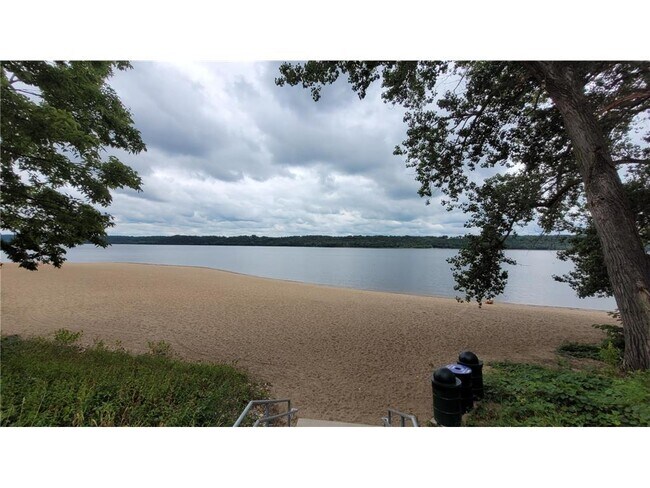 Photo - 16477 21st St S