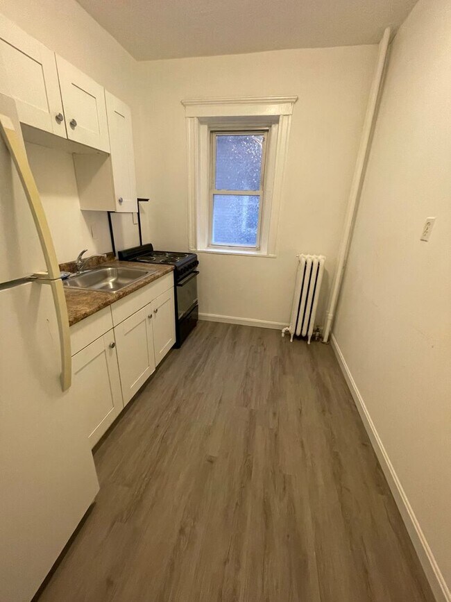 Photo - Avl NOW - No fee! Spacious Coolidge Corner...