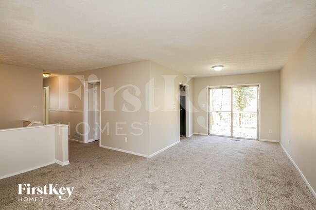 Photo - 1080 Buckhurst Dr