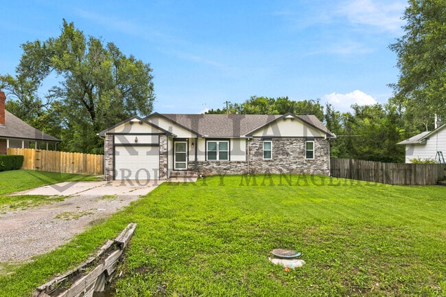 Photo - 516 N Lakeside Dr