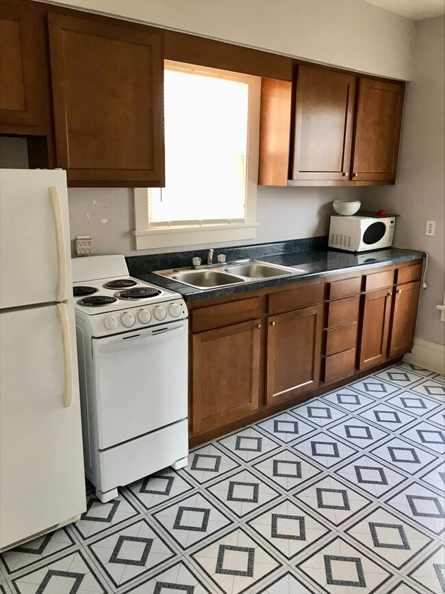 Photo - 339 W Columbia St Unidad 339