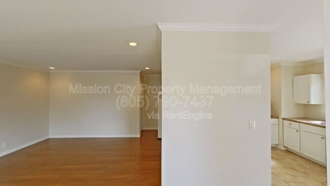 Photo - 515 N Alisos St